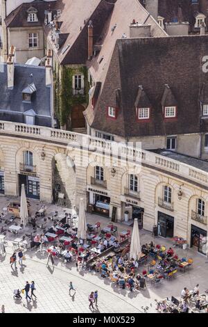 Frankreich, Côte d'Or, Dijon, Liberation Square gesehen vom Turm Philippe Le Bon der Palast der Herzöge von Burgund Stockfoto