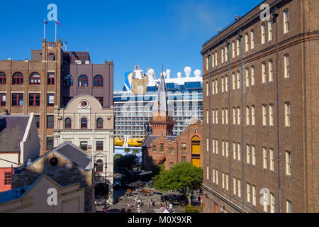 Ehemalige australische Steamship Navigation Unternehmen und Royal Caribbean Ovation der Meere Cruise Ship, The Rocks, Sydney, Australien. Stockfoto