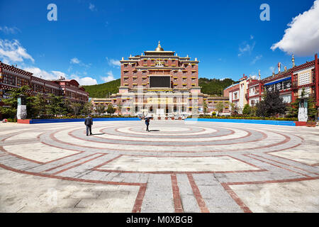 Shangri-La, China - September 24, 2017: City Downtown, früher genannt Zhongdian. Stockfoto