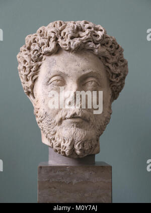 Marcus Aurelius (121 - 180 AD), römischer Kaiser (161-180 AD). Kopf 161 AD. , Marmor Büste. Stockfoto