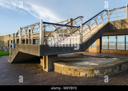 Reich verzierte Treppe in der Spielhalle am Amphitheater, South Shields entfernt Stockfoto