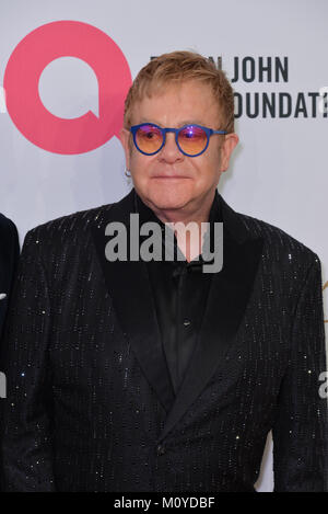 Sir Elton John nimmt an Elton John AIDS Foundation 14. jährlichen Eine nachhaltige Vision Nutzen an Cipriani Wall Street am 2. November 2015 in New York. Stockfoto