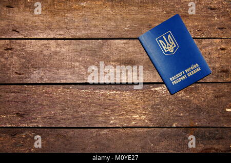 Ukraine Pass auf der Tabelle Stockfoto