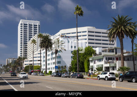 Ocean Avenue, Santa Monica, Kalifornien Stockfoto