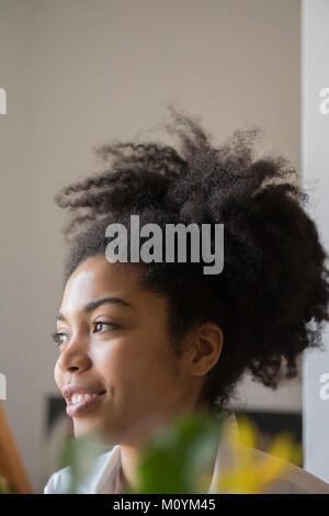 Nahaufnahme eines lächelnden afroamerikanische Frau Stockfoto