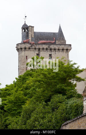 Schloss von Chinon - La Tour de l'Horloge/Clock Tower/. Loire Tal. Stockfoto