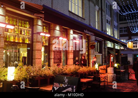 Sakagura Restaurant, Heddon Street, London, England, Großbritannien Stockfoto