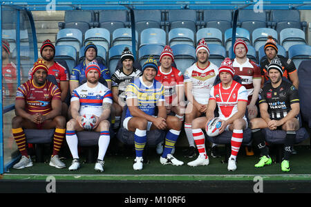 Huddersfield Riesen Michael Lawrence, Salford City Reds Manu Vatuvei, Warrington Wolves Chris Hill, Hull FC Danny Houghton, Leeds Rhinos Ryan Hall, Rumpf Kr Shaun Lunt, Katalanen Drachen Ben Garcia, St Helens Jonny Lomax, Wigan Warriors Liam Farrell, Castleford Tiger Lukas Gale, Widnes Vikings Rhys Hanbury, während die 2018 Betfred Super League Saison Start für John Smith's Stadion, Huddersfield. Stockfoto