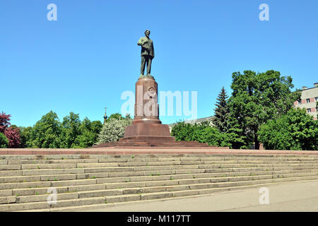 Denkmal für Revolutionsführer Mikhail Ivanovich Kalinin. Kaliningrad, Russland Stockfoto