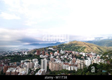 Blick über Santiago de Cali, Valle del Cauca in Kolumbien Stockfoto