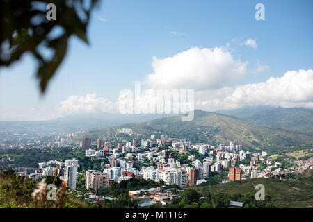 Blick über Santiago de Cali, Valle del Cauca in Kolumbien Stockfoto