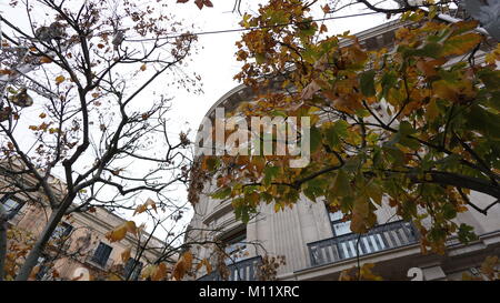 Barcelona, Spanien, Häuser in der Nähe der Rambla im Winter, Dezember 2017 Stockfoto