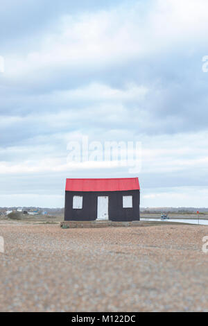 Die rote überdachte Hütte bei Roggen Hafen Stockfoto