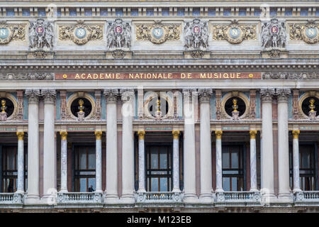 Paris Opera, Opéra National de Paris, Opéra Garnier, Palais Garnier, Detail der Fassade, Paris, Frankreich Stockfoto
