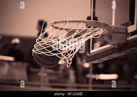 Ein Spiel der Basketball gab mir ein swoosh Stockfoto