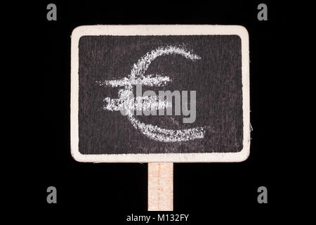 Währung Euro Symbol auf schwarzem Hintergrund Stockfoto