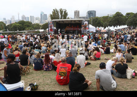 Sydney, Australien. 26. Januar 2018. Yabun Festival 2018 im Victoria Park, Camperdown ist eine Feier der Aborigines and Torres gerade Islander Kulturen. Zu viele Aborigines Australien Tag jährt sich der Geburtstag von der Ankunft der Ersten Flotte ist als Invasion Tag bekannt, so haben Sie Ihre eigene Feier. Credit: © Richard Milnes/Alamy leben Nachrichten Stockfoto