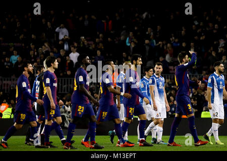 Camp Nou, Barcelona, Spanien. 25. Januar, 2018. Das Ende der Viertelfinale der Copa de S.M. del Rey 17/18 auf das Match zwischen dem FC Barcelona und RCD Espanyol im Camp Nou, Barcelona, Spanien. Credit: G. Loinaz/Alamy leben Nachrichten Stockfoto