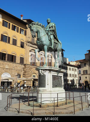 Italien, Toskana, Florenz, Piazza della Signoria, Statue von Großherzog Cosimo I. Stockfoto