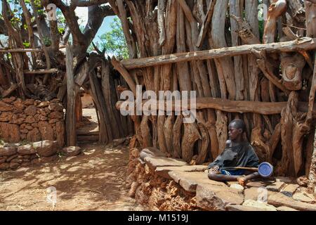 Äthiopien, untere Omo Valley UNESCO Weltkulturerbe, Konso Konso Stammes, Dörfer sind als Welterbe der Menschheit eingestuft Stockfoto