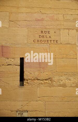 Frankreich, Cote d'Or, kulturellen Landschaft des Burgund Klimas als Weltkulturerbe von der UNESCO, Dijon, Rue de la Chouette, der Name der Straße, in der Wand einer Wohnung eingraviert Stockfoto