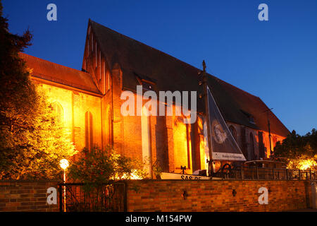 Deutschen meer Museum im ehemaligen Kloster St. Katharina mit der Dämmerung, Altstadt, Stralsund, Mecklenburg-Vorpommern, Deutschland, Europa ich Deutsches M Stockfoto