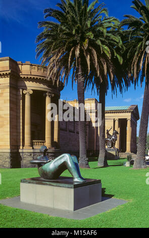 Die Kunstgalerie von New South Wales (AGNSW) ist eine öffentliche Galerie auf Art Gallery Road in der Domäne, in Sydney, New South Wales gelegen. Stockfoto