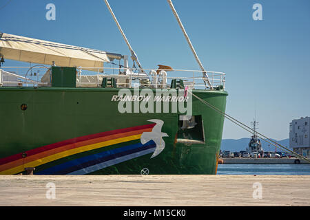 Greenpeace Rainbow Warrior Schiff, das im Hafen von Rijeka vertäut Stockfoto