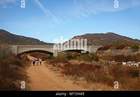Wenig Sycamore Canyon unterführung Laguna Beach CA Stockfoto