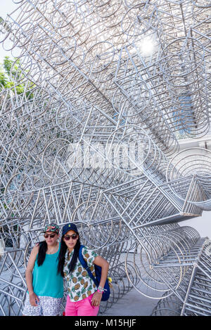 Buenos Aires Argentinien, Caminito Barrio de la Boca, Fundacion Proa, Kunstmuseum, Außenansicht, Skulptur, Ai Weiwei, Fahrradfahrrad für immer Stockfoto