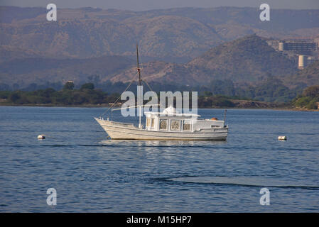 Boot am See Pichola, Udaipur, Rajasthan, Indien Stockfoto