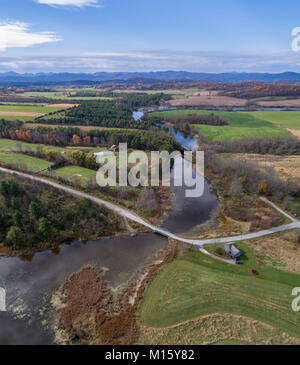 Holzbrücke, Osten Shoreham abgedeckt Eisenbahnbrücke, Shoreham, Vermont, USA Stockfoto