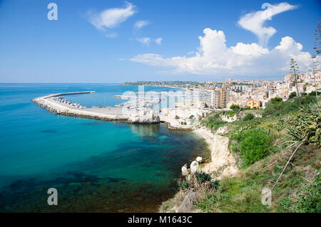 Sciacca ist eine schöne und historische Stadt in der Provinz von Agrigent, bekannt für cercamics, der Hafen, die wunderschönen Strände, die Schöne hisotrical ce Stockfoto