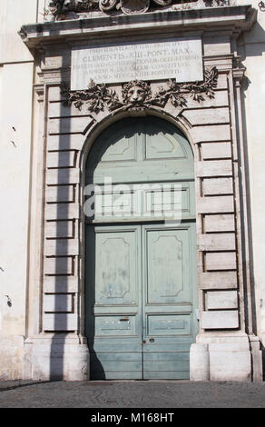 Haupteingang der Kirche Basilica di Santa Maria Degli Angeli e dei Martiri, Rom, Italien. Stockfoto