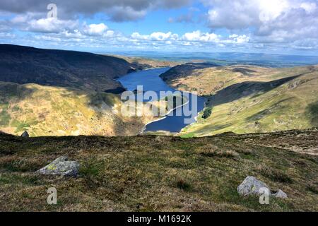 Sonnenlicht auf Mardale Kopf von Harter fiel Stockfoto