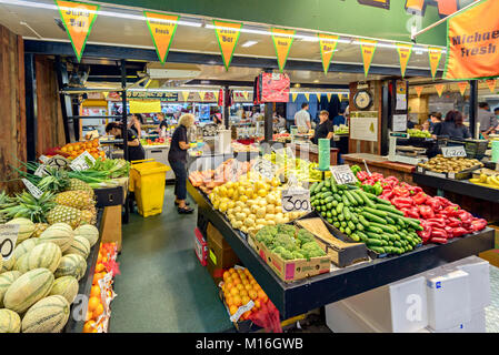 Adelaide, Australien - Januar 13, 2017: Obst und Gemüse in Adelaide Central Market Stall Stockfoto