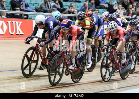 Nationale Radfahren Centre, Manchester, UK. 27. Januar, 2018. Katie Archibald nimmt den ersten Platz in der Frauen scratch Race nähere Bestimmung. Credit: Dan Cooke/Alamy Stockfoto