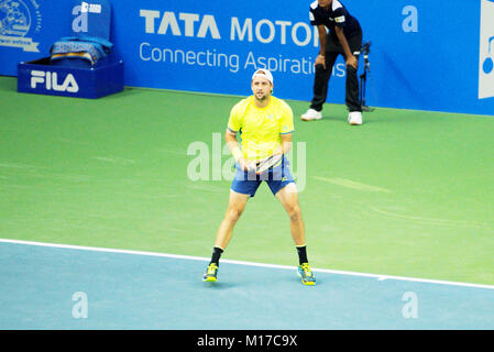 Pune, Indien. 1. Januar 2018. Tennys Sandgren der USA, in Aktion in der ersten Runde von Tata Open Maharashtra Tennis Turnier. Stockfoto