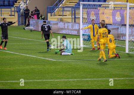 Al Gharrafa vs Al Sadd, Qatar Stars League, 25. Januar 2018 mit Xavi und Wesley Sneijder Stockfoto