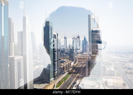 Double Exposure des Kopfes Person mit Brillen und Stadt Stockfoto