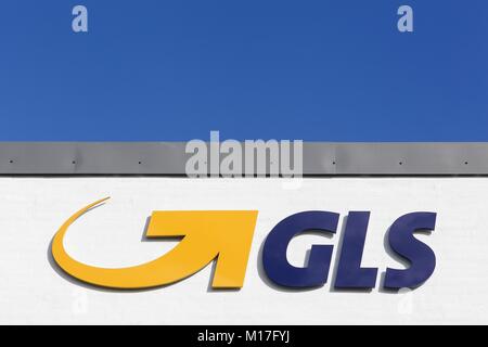 Kolding, Dänemark - 28. Februar 2016: GLS-Logo an einer Wand. General Logistics Systems ist ein niederländischer gehören Briten Logistikunternehmen in Amsterdam Stockfoto