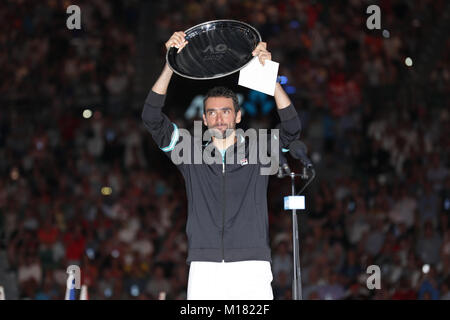 Melbourne, Australien. 28. Januar 2018. Bosniakische tennis player Marin Cilic ist in Aktion während seiner 1. Runde der Australian Open schweizer Tennisspieler Roger Federer am 28.Januar in Melbourne, Australien 2018 vs. Credit: YAN LERVAL/LBA/Alamy leben Nachrichten Stockfoto