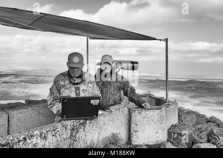 Golanhöhen, Israel, 22. Dezember 2016: Die blauhelme der UN-Kräfte Stockfoto