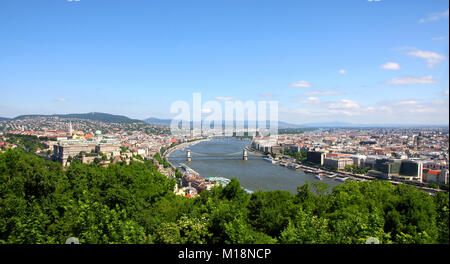 Blick auf Panorama Budapest, Ungarn, von der Festung Zitadelle Stockfoto
