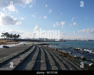 11. März 2014 Soma, Fukushima Japan, Matsukawaura Strand auf 311 Memorial Day 3 Jahre nach Tohoku Earthquake-Tsunami Disaster 2011 Stockfoto