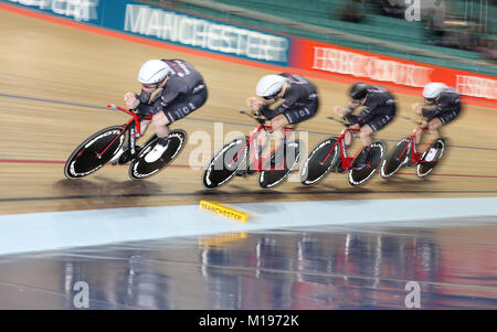 Team KGF (links-rechts) Jonathan Wale, Charlie Tanfield, Dan Bigham und Jakob Kipper die schnellste Zeit im Qualifying für die Herren der Verfolgung, während der Tag drei des HSBC UK National Track Meisterschaften an der Nationalen Radfahren Centre, Manchester. Stockfoto