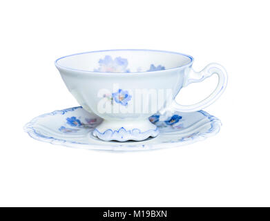 Vintage antik elegantes Porzellan Tee Tasse auf Untertasse auf weißem Hintergrund isoliert isoliert Stockfoto