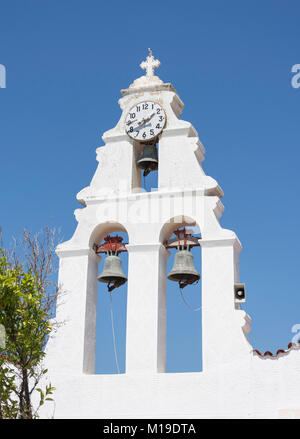 Kirchturm der kleinen Griechisch-orthodoxe Kirche, Margaritas Dorf, Rethymno, Kreta (Kriti), Griechenland Stockfoto