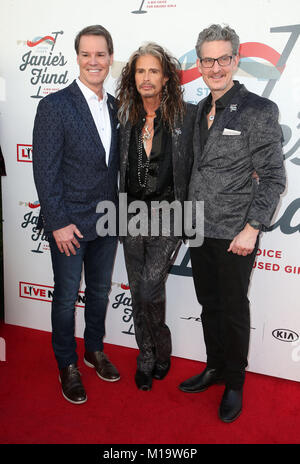 Los Angeles, CA, USA. 28 Jan, 2018. Patrick Lawler, Steven Tyler, Richard Shaw. Steven Tyler und Live Nation präsentiert die Eröffnungs-Janie Fonds Gala am Roten Studios statt. Photo Credit: Faye Sadou/AdMedia Credit: Faye Sadou/AdMedia/ZUMA Draht/Alamy leben Nachrichten Stockfoto