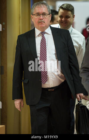 Brüssel, Bxl, Belgien. 29 Jan, 2018. Ungarische Minister Sandor Fazekas während Landwirtschaftsminister Treffen des Europäischen Rates in Brüssel, Belgien am 29.01.2018 von Wiktor Dabkowski Credit: Wiktor Dabkowski/ZUMA Draht/Alamy leben Nachrichten Stockfoto